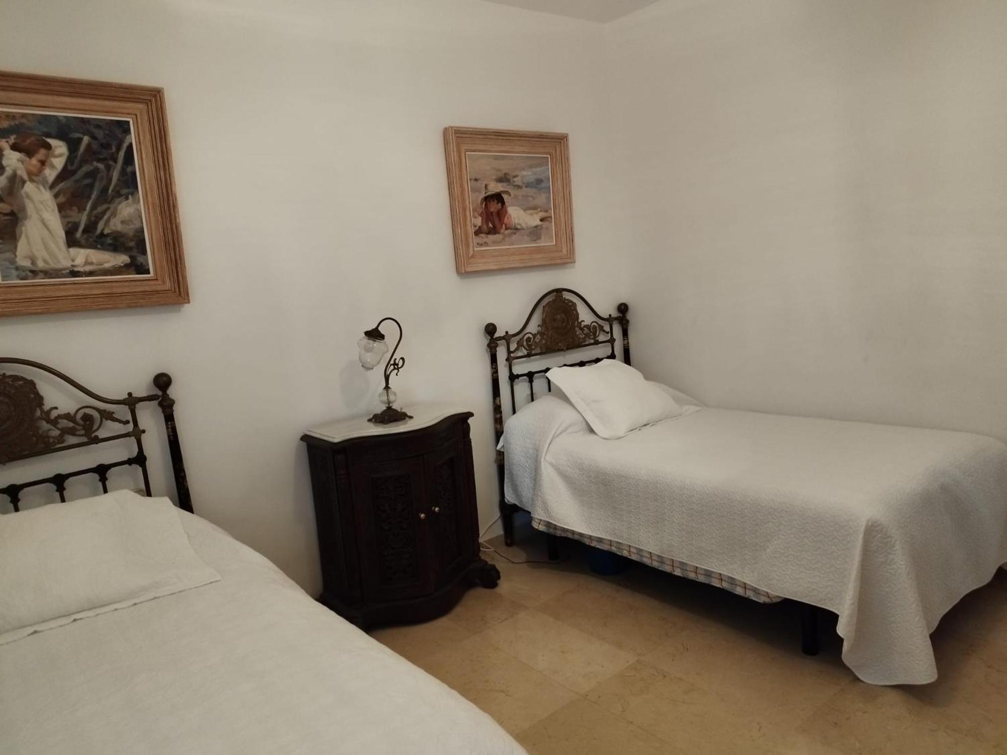 Chalet Con Piscina A 50 M De La Playa . Marbella Ngoại thất bức ảnh