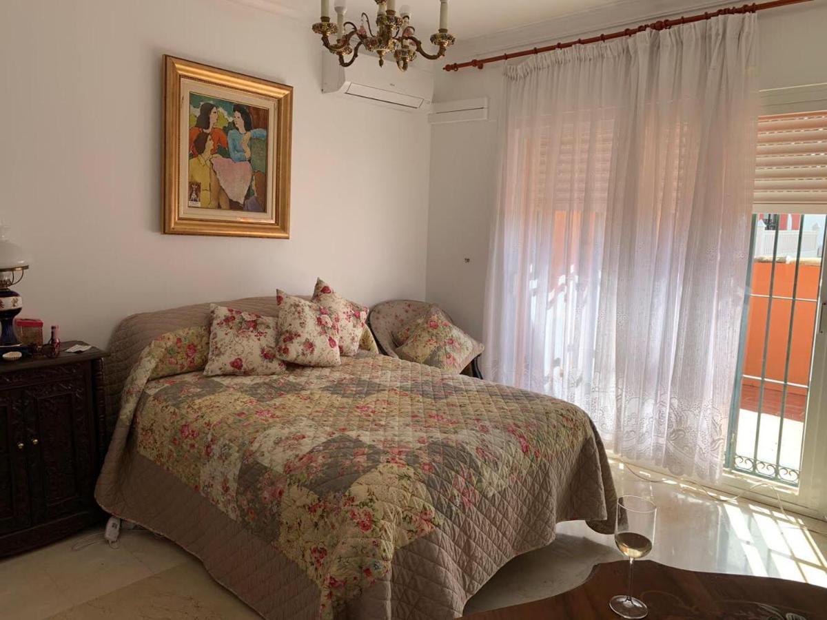 Chalet Con Piscina A 50 M De La Playa . Marbella Ngoại thất bức ảnh