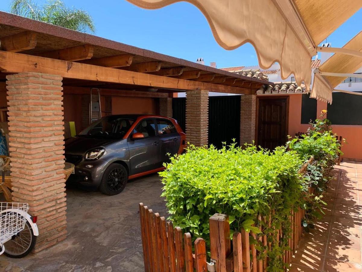 Chalet Con Piscina A 50 M De La Playa . Marbella Ngoại thất bức ảnh